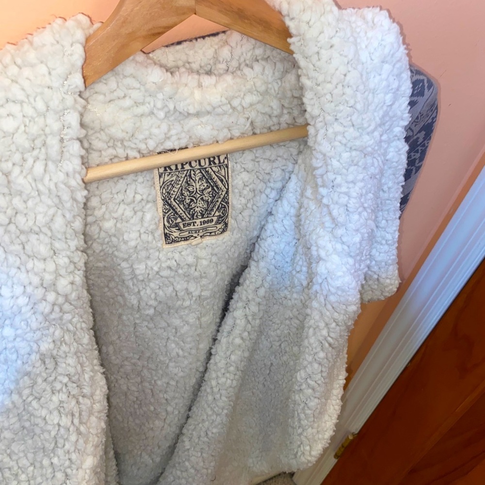 Rip Curl fuzzy cardigan with hood